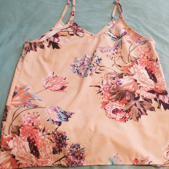 Tank Top - Picture 7 of 8